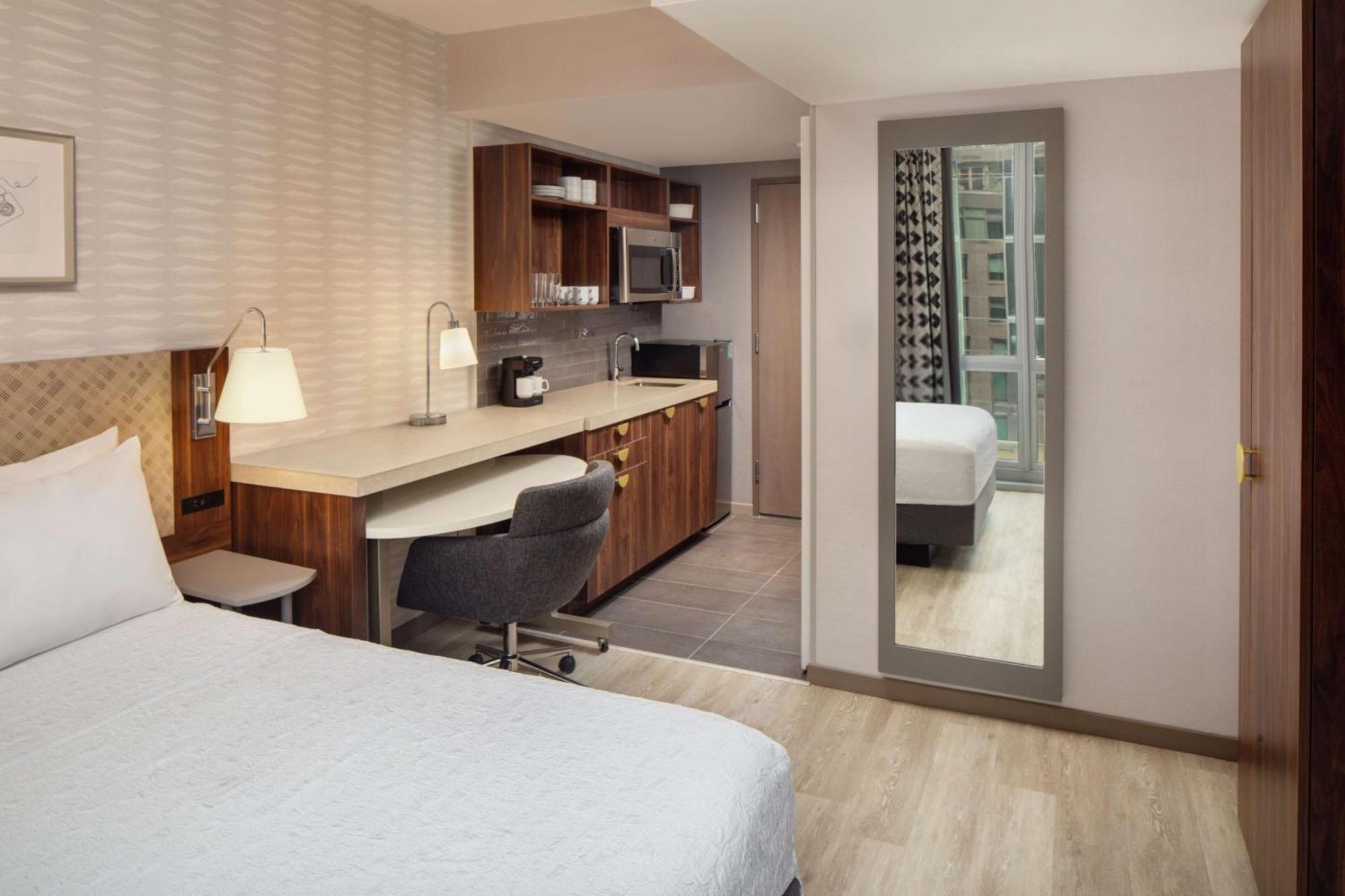Home2 Suites By Hilton New York Times Square Kültér fotó